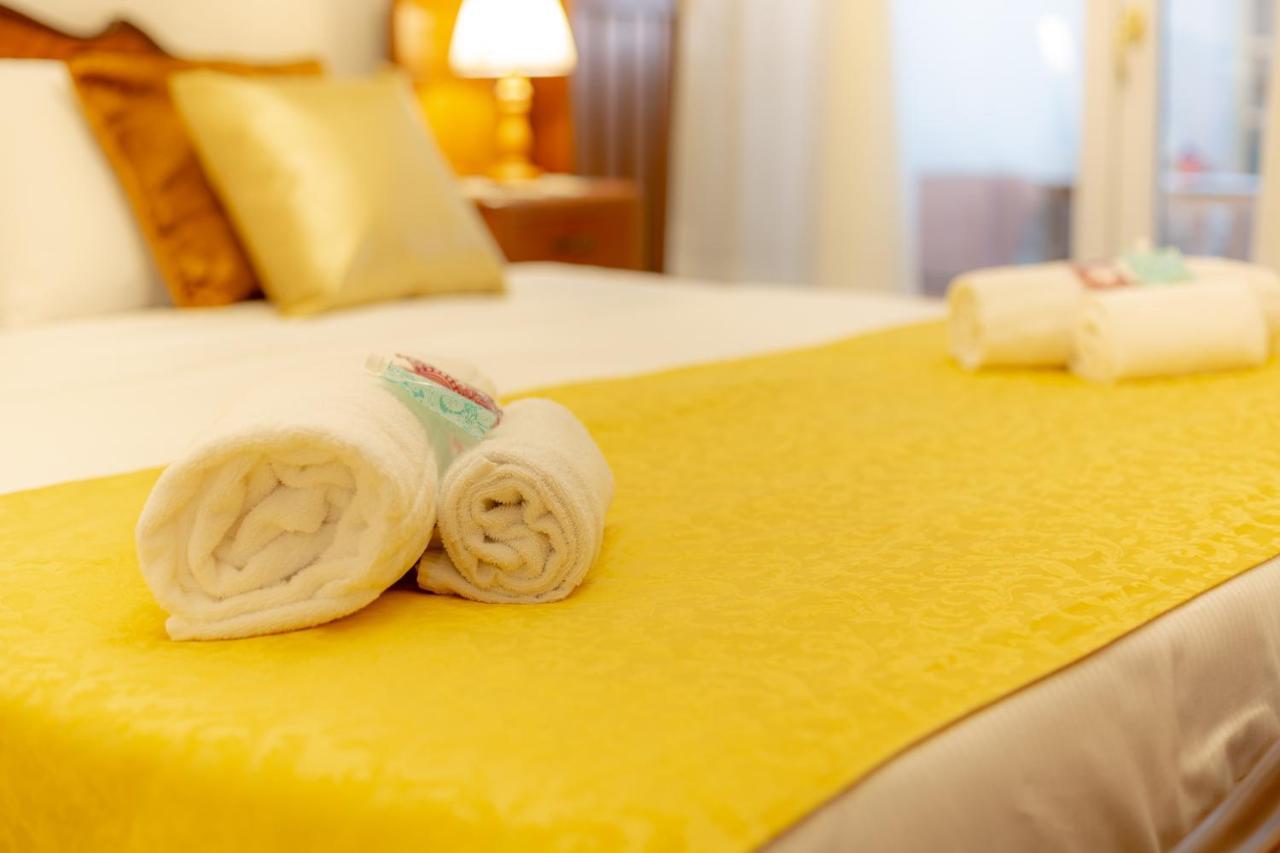 Residenza Porta Leoni - Royal Welcome Верона Екстер'єр фото